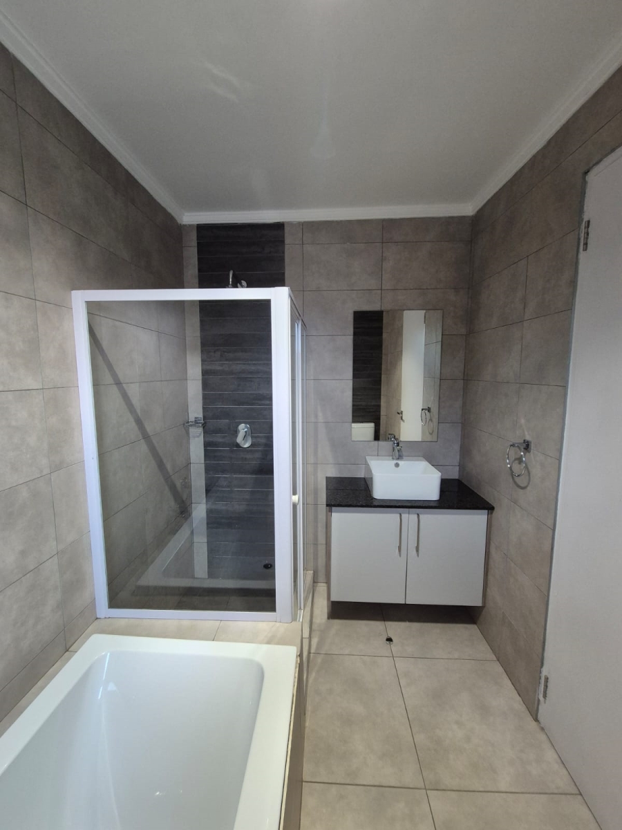 To Let 2 Bedroom Property for Rent in Xanadu Nature Estate North West